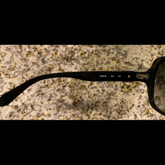 Salvatore Ferragamo sunglasses - Picture 5 of 5